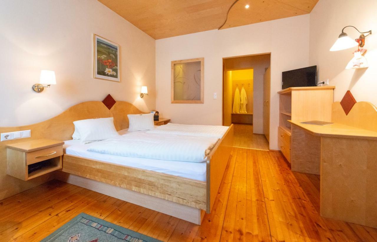 Landhotel Pacher Obervellach Ngoại thất bức ảnh